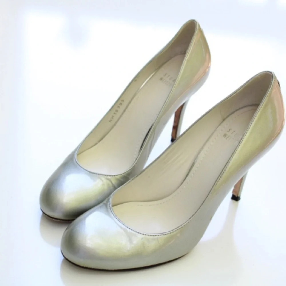 Stuart Weitzman pumps